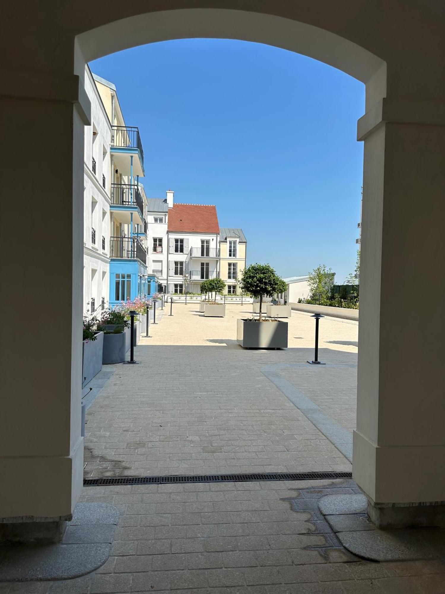 Superbe Appart Au Pied De Disney Apartment Serris Exterior photo